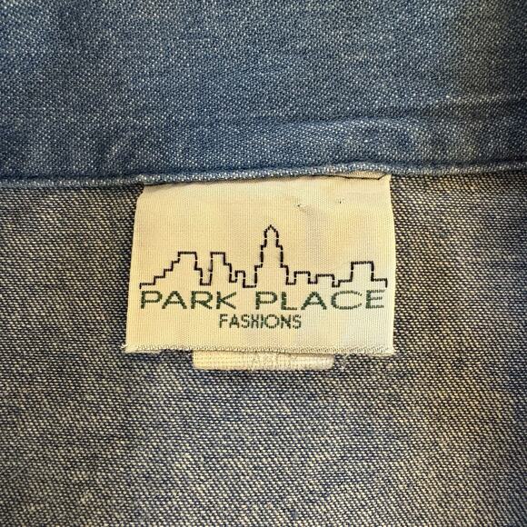 Park Place Fashions Denim Button Down Woman's Shirt Large USA Starburst Pocket - Picture 10 of 14